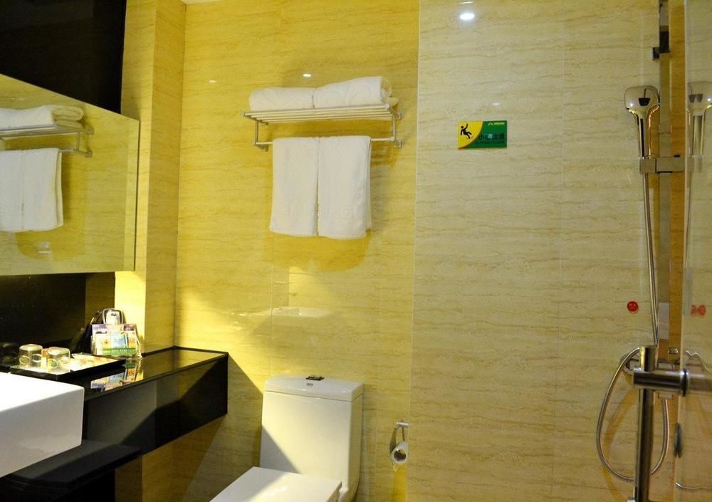 Bella Ingenious Hotel Dongying Exterior photo